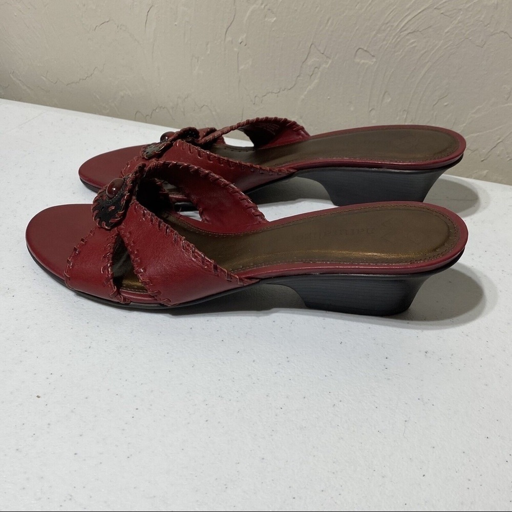 Naturalizer Womens Red Slide Sandal Heels Stone Detail Made in Brazil Sz…